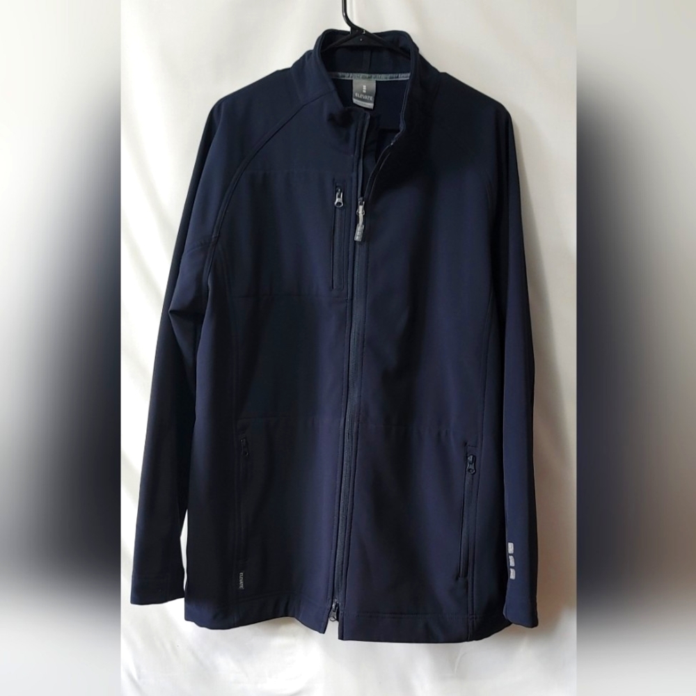 Elevate Mens Jacket   Size Large.  NWOT